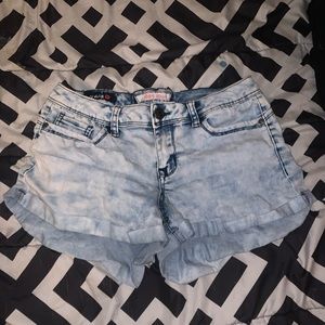 Acid Washed Womens Jean Shorts (Hot Kiss)